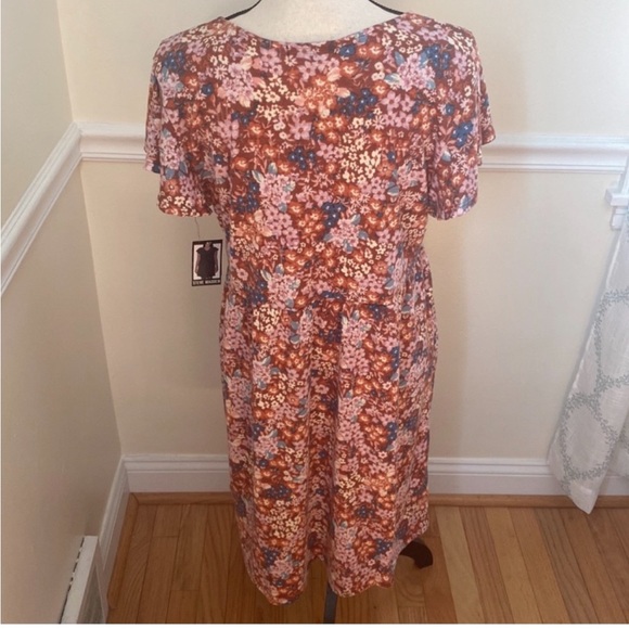 Steve Madden “burnt coral” floral V-neck Dress Size XL. NWOT - Picture 5 of 10